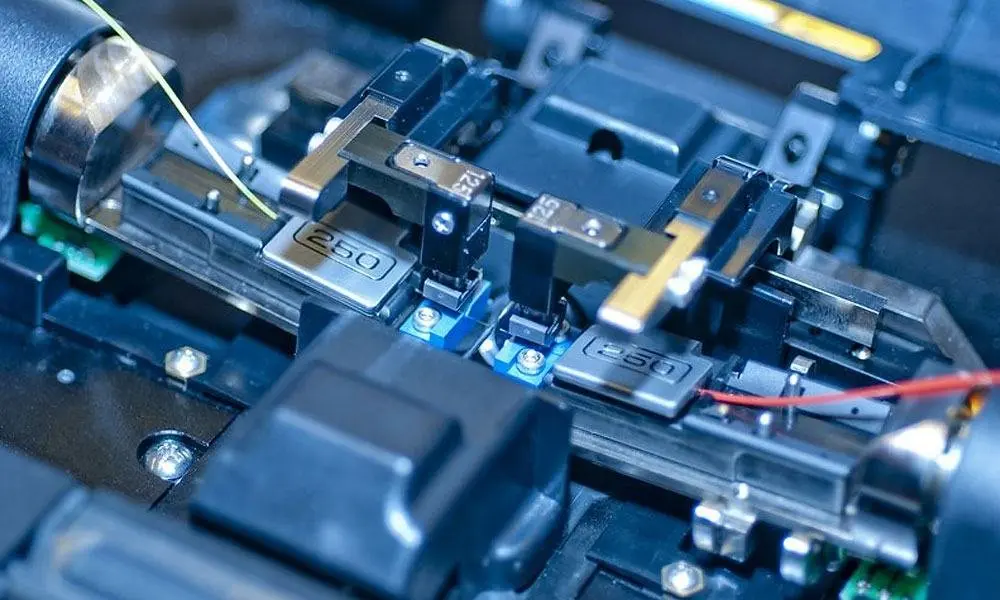 Fusión de Fibra Óptica